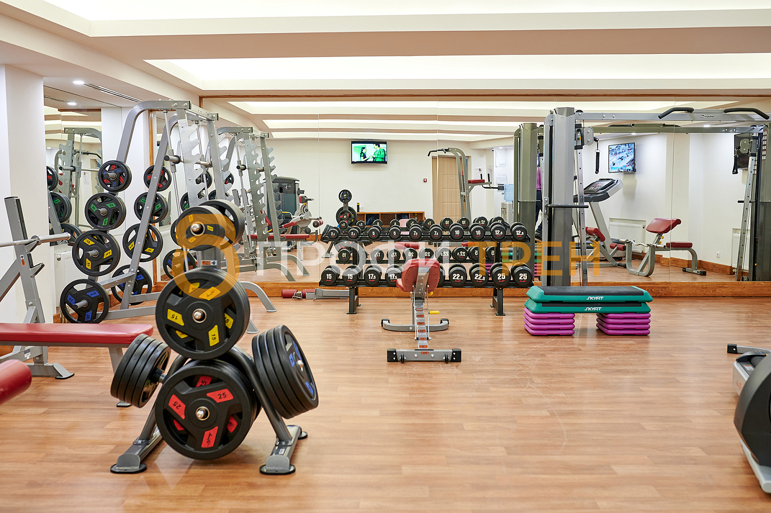 Тренажерный зал отеля «Гурзуф Ривьера»