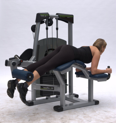 Сгибание ног лежа Nessfit FW-1500