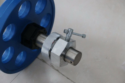 Замок со стопором Premium для грифа D-50 мм, 2,5 кг, (1шт). Profi-Fit Замок со стопором Premium для грифа D-50 мм, 2,5 кг, (1шт). Profi-Fit
