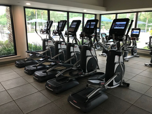 Эллиптический тренажер Star Trac 8CT-10