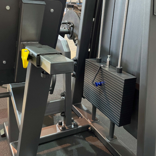 Разгибание ног сидя DHZ R-2002