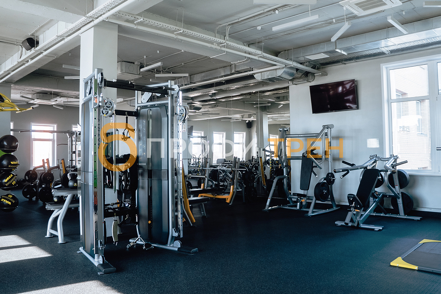 Фитнес-клуб «Matrix»